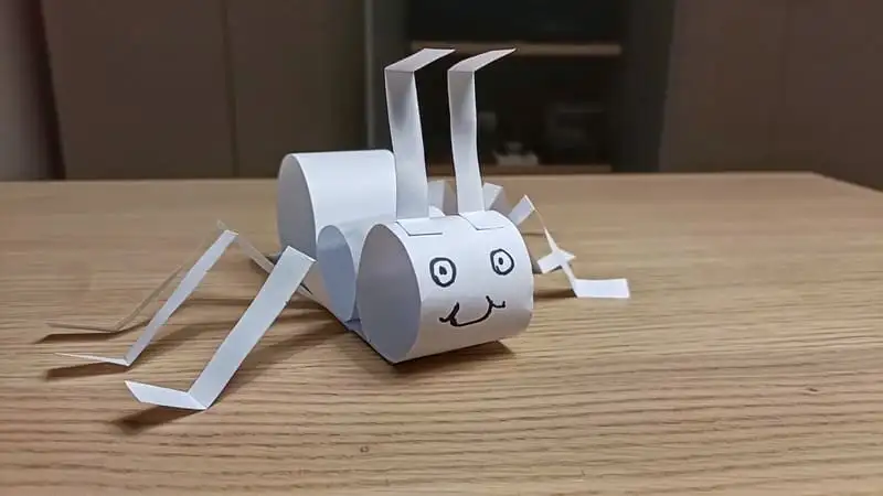 Paper ant origami